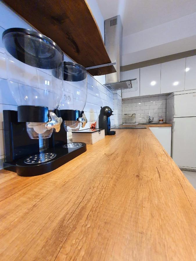 Central Station Skopje Apartment Ngoại thất bức ảnh